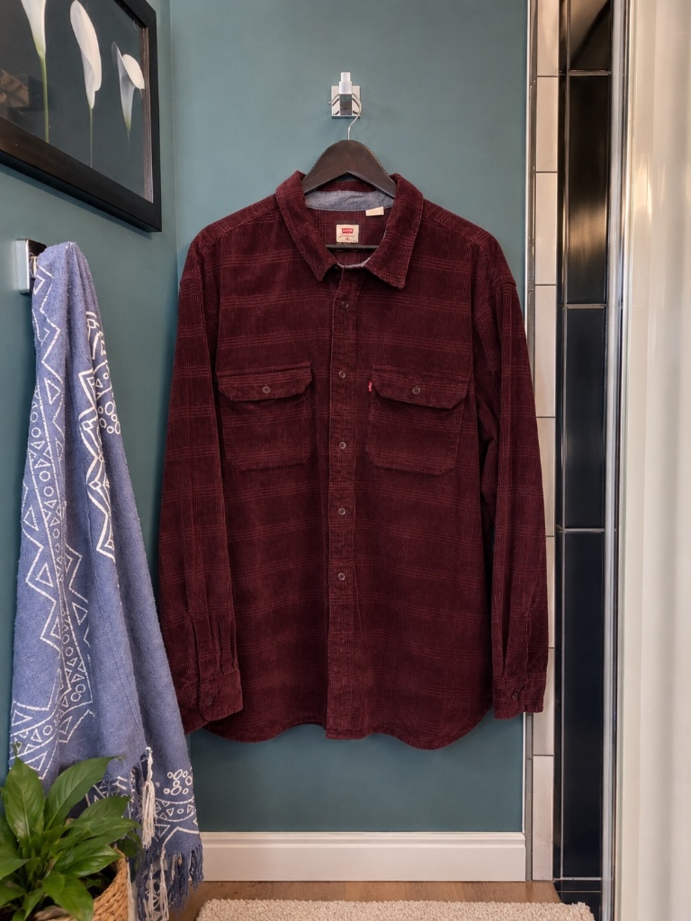 Levi's-  Classic Worker Shirt- Men's  SZ XXL- Colour Deep Burgundy